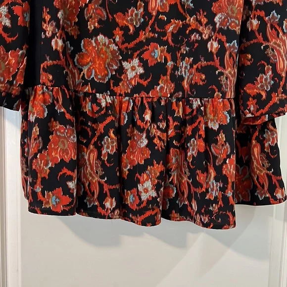 Peplum Blouse - Picture 5 of 6